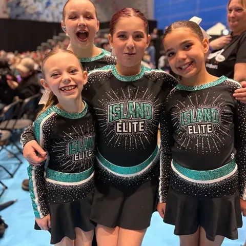 Cheerleading Uniform Compression Fabric Durable for Professional Cheerleading Team National Competition Stage Outfits