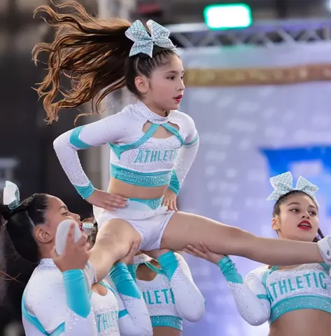 Girls All-Star Cheerleading Uniform Set Rhinestone Performance Uniform with Matching Bow